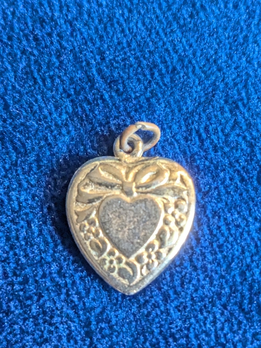 Vintage Gold Tone Victorian Inspired Heart Pendant Necklace Charm